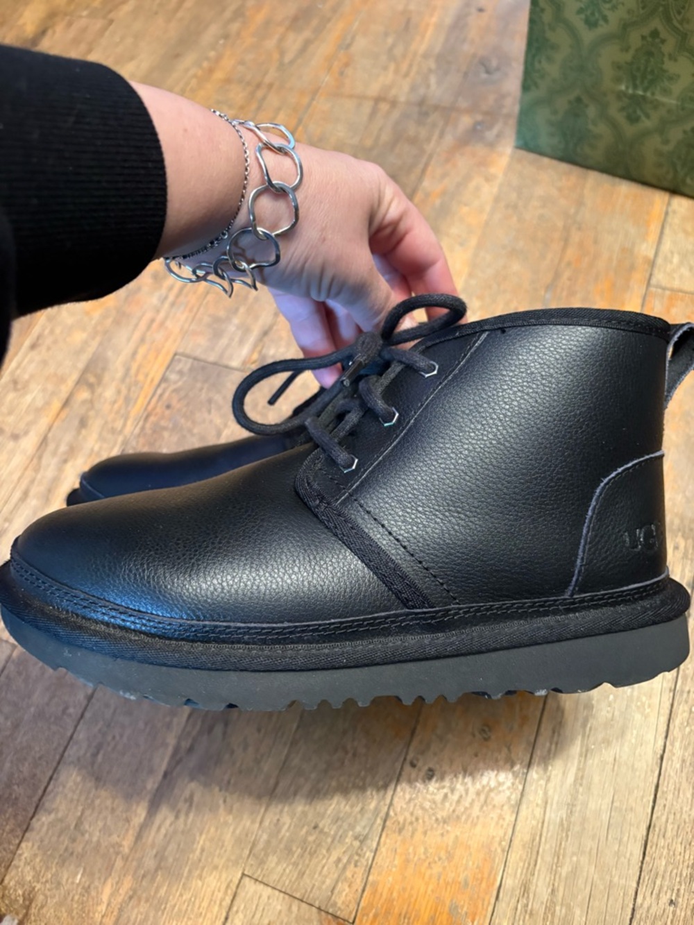UGG  Black Leather Chukka Boot - Lace-Up Ankle Kid’s 4/Women’s 5.5